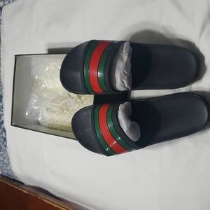 Gucci sandals unisex